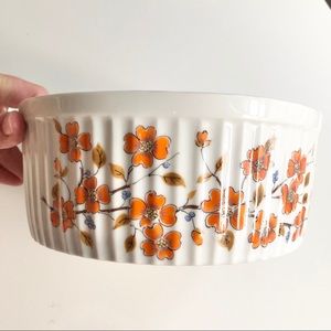 Vintage Saltera “Winter Dogwood” serving dish